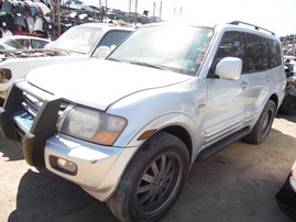 2002 MITSUBISHI MONTERO LIMITED SILVER 3.5L AT 4WD 173823